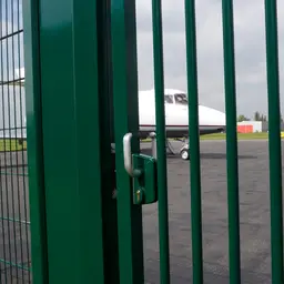 59bd493e-943d-4b27-853e-6e5b4b9c2342.jpg